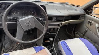 Opel Kadett 1988 1.6 SV 4P