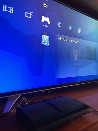 Consola PS3 + 23 juegos  + Accesorios