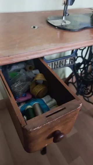 Máquina SINGER año 1885 FUNCIONANDO