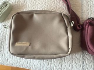 Bolso bandolera rosa/morado se venden los dos junt