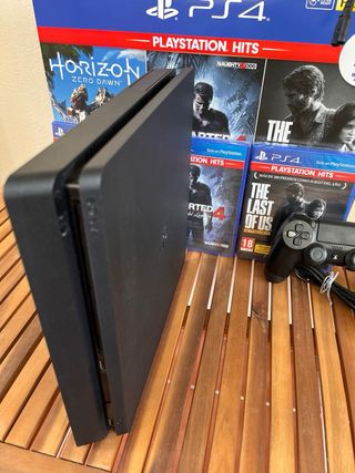 PS4 Slim 1TB Negra + 3 Juegos