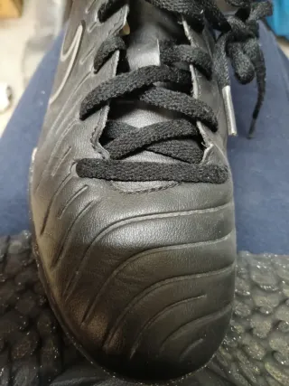 Zapatillas Nike multi tacos T.36.5