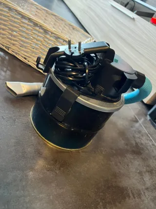 Chimenea Pellets Fujisol DS11 11Kw Negra