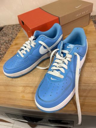 Zapatillas Nike Air Force 1 Azul y Blanco