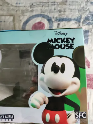 Figura Mickey Mouse Disney con Caja