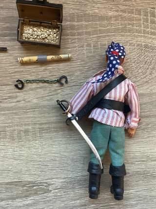 Maniquí Madelman Pirata Garfio con sus Accesorios