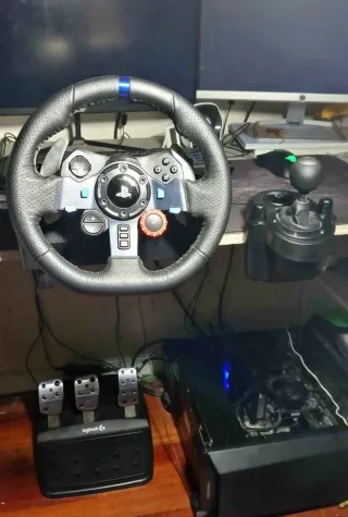 Volante Logitech G29 Driving Force PS4/PS3