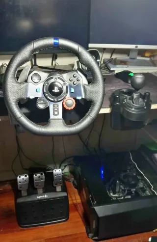 Volante Logitech G29 Driving Force PS4/PS3