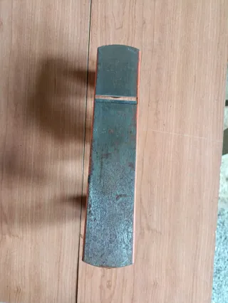 Cepillo de carpintero naranja