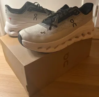 On Running Cloud Talla 43 A Estrenar