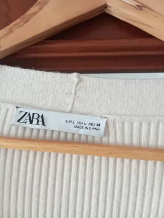 Abrigo de lana  beige , largo, talla L. Es amplio