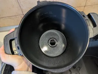 Caja y Accesorios Mambo Cecotec