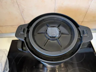 Caja y Accesorios Mambo Cecotec