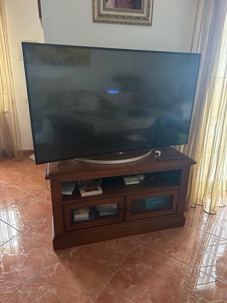 Mueble de salón clásico