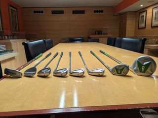 Set Palos Golf USKIDS 57 ULTRALIGHT para niño.