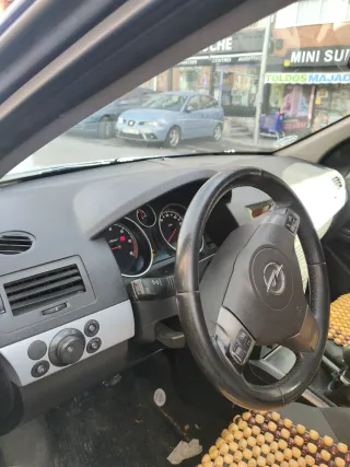 Opel Astra 2007