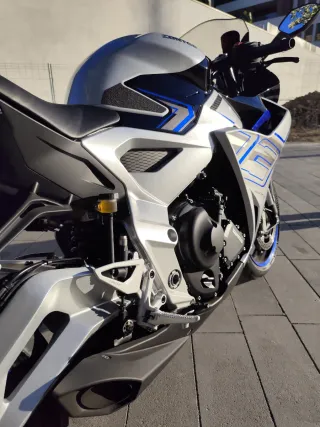 Moto Zontes 703RR Deportiva