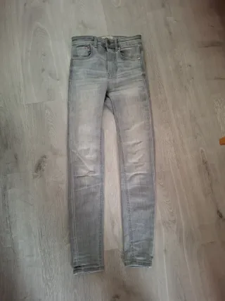 2 Pantalones Pitillo Negro y Gris