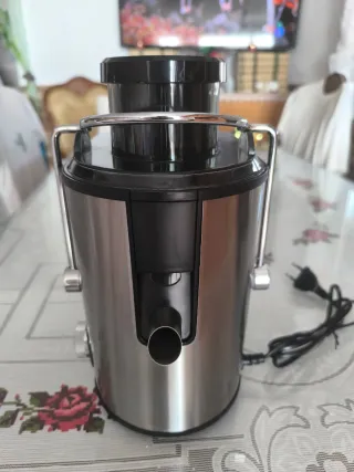 Licuadora Corbero - Un solo uso,marca CLQ-500-X.