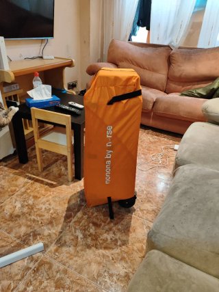 Cuna de viaje naranja Nonona by Nurse