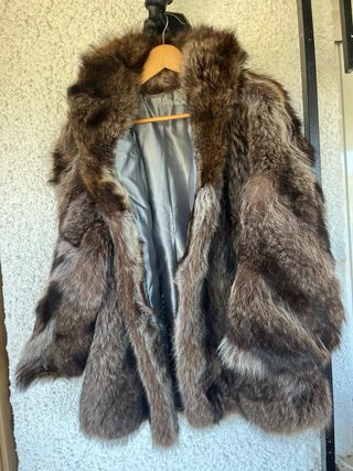 Abrigo de piel precioso