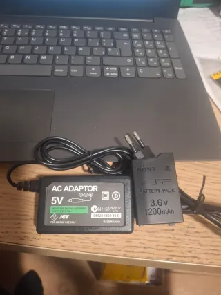 Batteria e Caricatore PSP 2004 3004