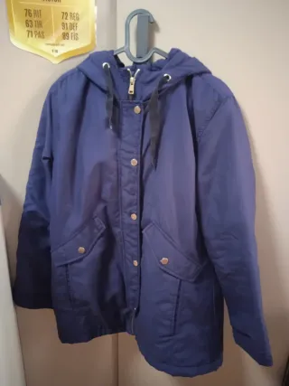 Lote ropa mujer. 2 cazadoras y 2 chaquetones