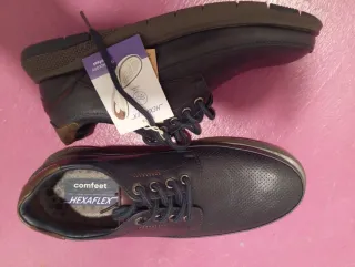 Zapatos Comfeet la izquierda 40 dercha 41