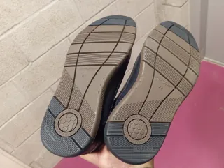 Zapatos Comfeet la izquierda 40 dercha 41