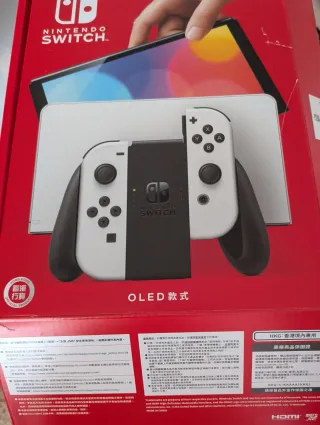 Nintendo Switch OLED Blanca y Negra