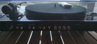 Toca-discos Pro-Ject Juke Box E