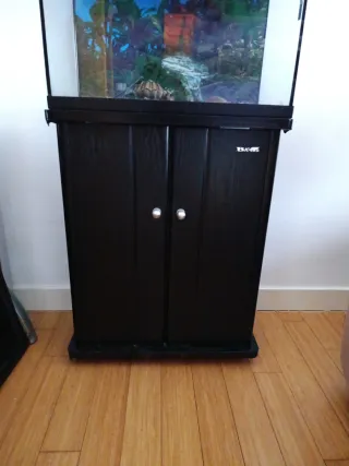 Acuario con mueble
