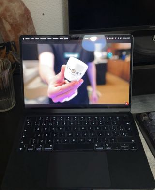 Macbook Air M2 256GB Gris Batería 100%