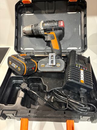 Taladro Percutor Worx WX373.3 20V 2 Baterías 4Ah