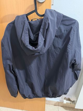 Cortavientos Zara niño azul/gris