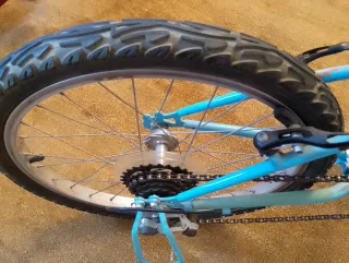 Bicicleta Decathlon 20" niños/as 6-9 años