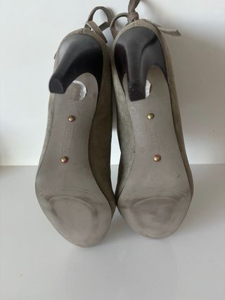 Botines grises tacón talla 37