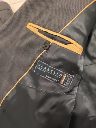 Traje de caballero gris