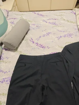 Traje de caballero gris