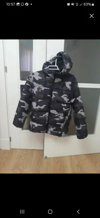 Abrigo niño de 8 años necesito que done o venda