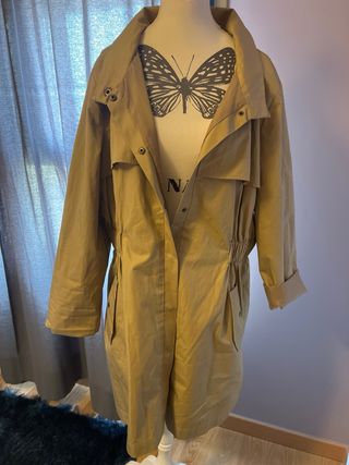 Gabardina Cortefiel Beige