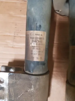 Amortiguadores delanteros Berlingo  9684128180