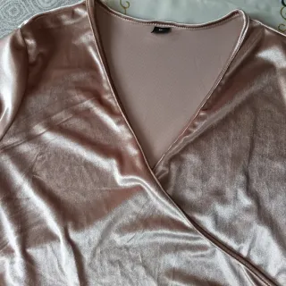 Camiseta terciopelo champán manga larga