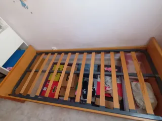 Cama individual con colchón