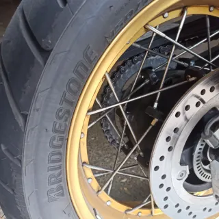 Suzuki V-Strom 650 XT. Trail