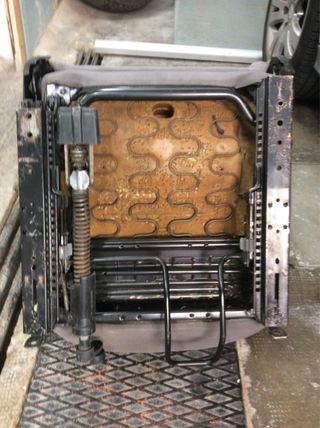 ASIENTO ADAPTADO SUZUKI SJ SANTANA LADO CONDUCTOR