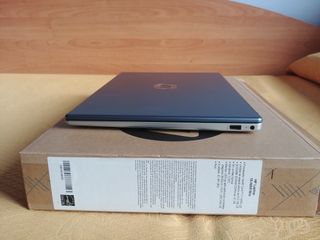 Portátil HP Plata y Negro