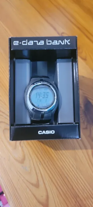 Reloj Casio E-Data Bank EDB-111D