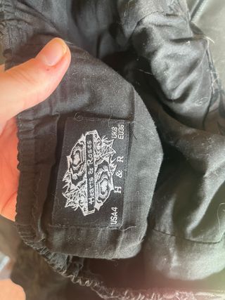 Vestido negro gótico pin up