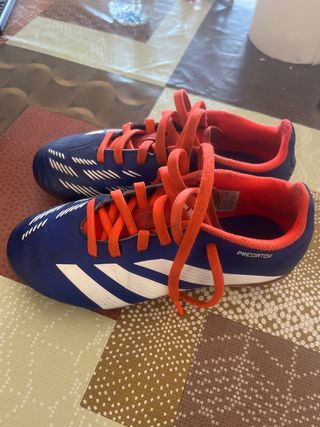 Botas de fútbol Adidas Predator Talla 32